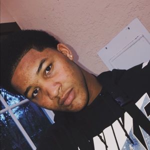 Meet your Posher, Jamal